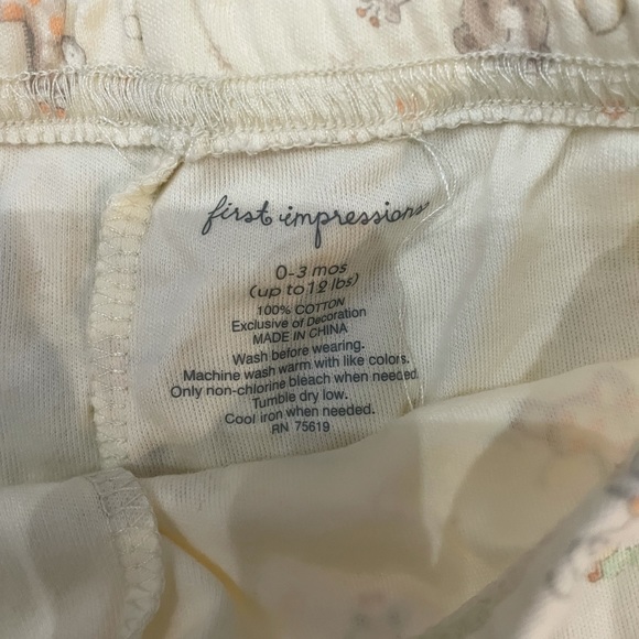 0-3 Month Bundle - Picture 3 of 4